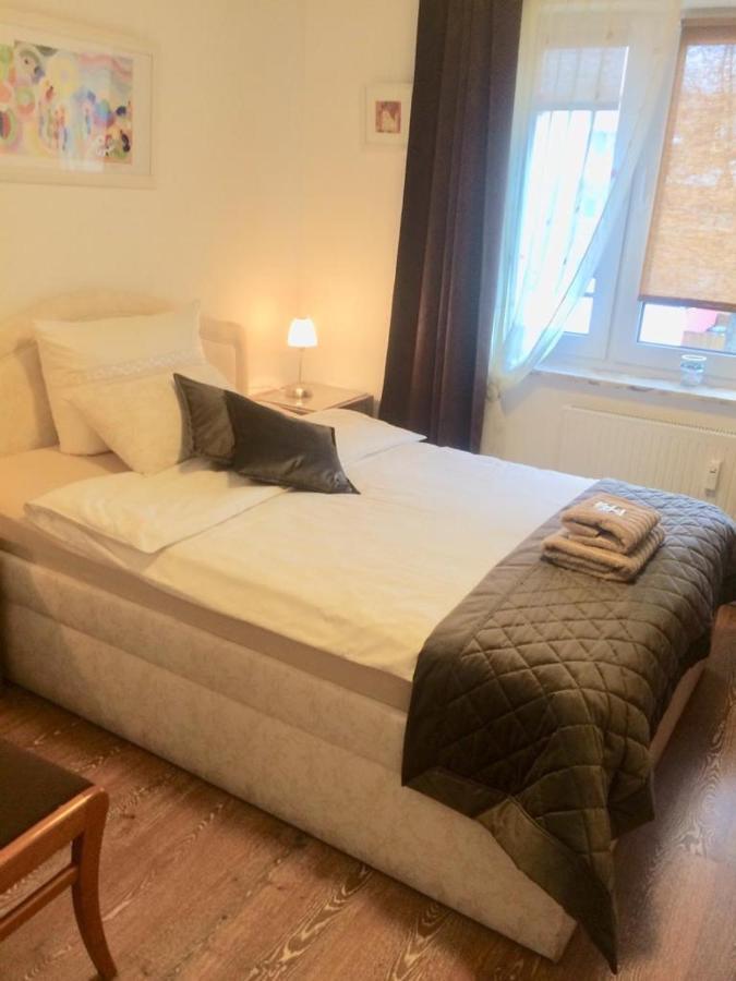 Ingrids Ferienwohnung Mit Balkon In Thiede Naehe See 잘츠기터 외부 사진