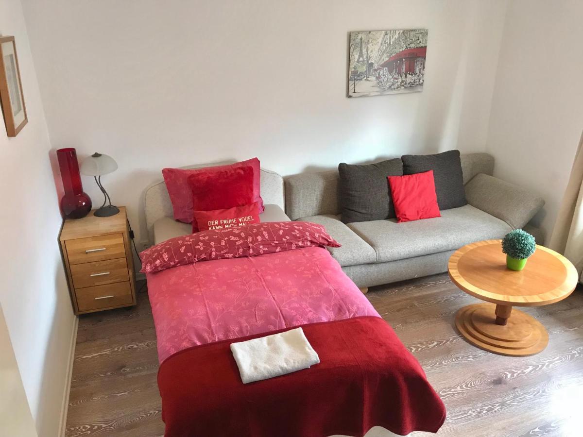 Ingrids Ferienwohnung Mit Balkon In Thiede Naehe See 잘츠기터 외부 사진
